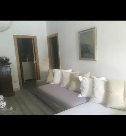 וילה Carlotta אוסטוני